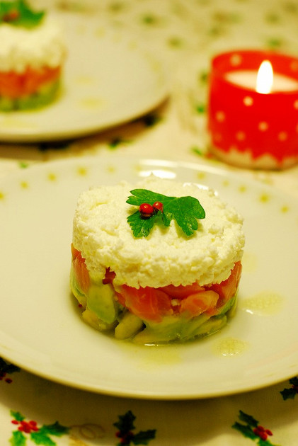 クリスマス★サーモンとアボカドのサラダ by バンビ☆ [クックパッド] 簡単おいしいみんなのレシピが222万品