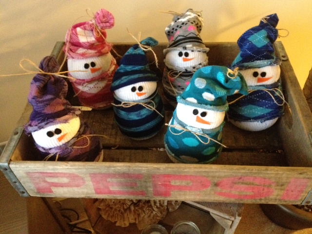 sock snowmen