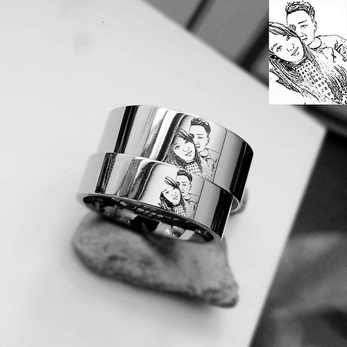 写真刻印のオーダーメイド 指輪 999純銀 裏側 名入れ リング 唯一無二の存在!